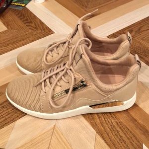 Aldo Sneakers Size 6.5 BRAND NEW